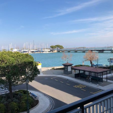 Castellan I Apartment Grado Bagian luar foto