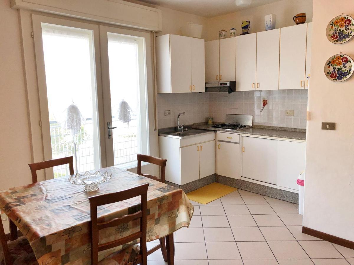 Castellan I Apartment Grado Bagian luar foto