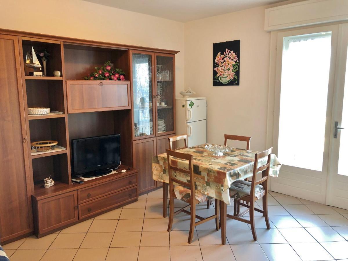 Castellan I Apartment Grado Bagian luar foto