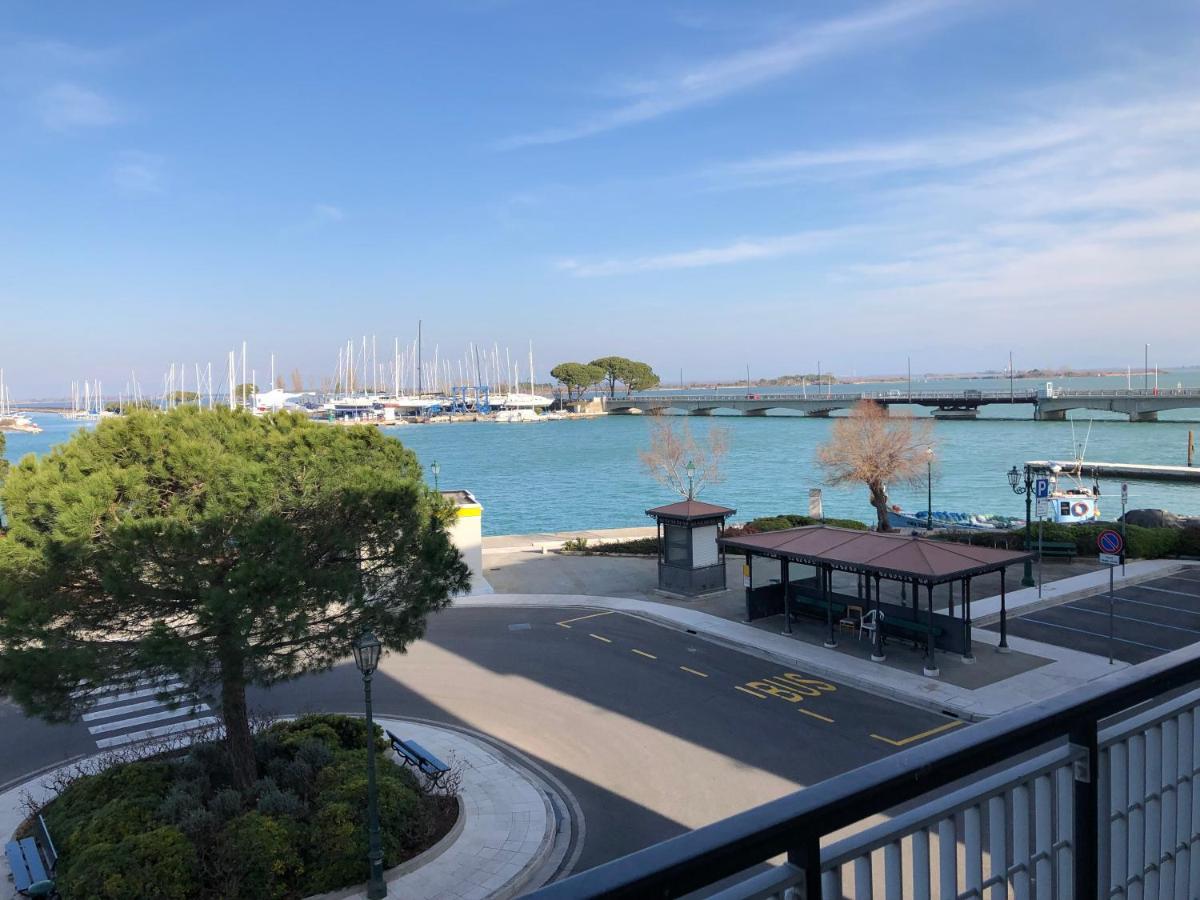 Castellan I Apartment Grado Bagian luar foto